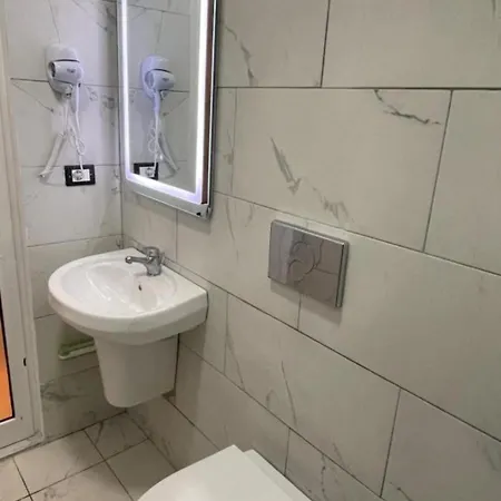 Tirent Apartment- * Тирана